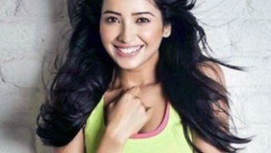 Asha Negi Bra Size