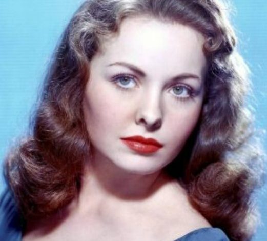 Jeanne Crain Bra Size