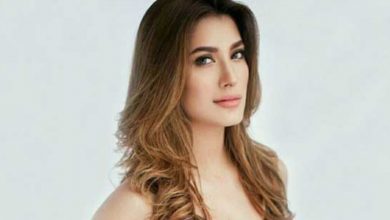 Mehwish Hayat Bra Size