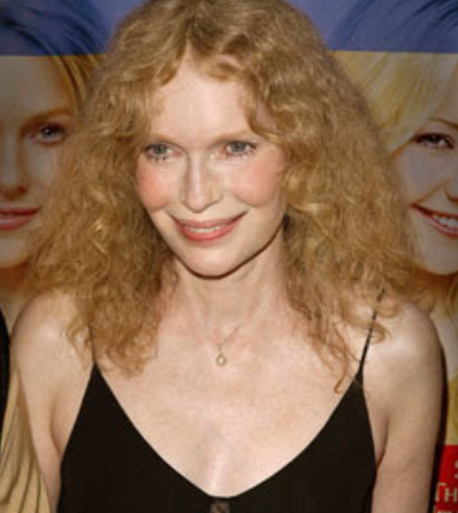 Mia Farrow Bra Size