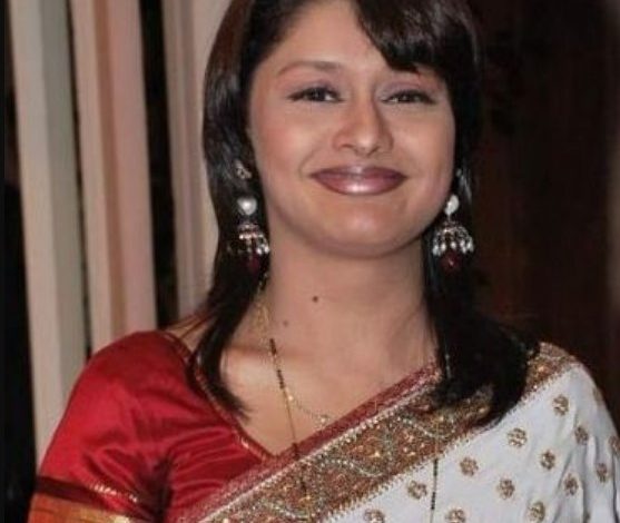 Pallavi Joshi Bra Size