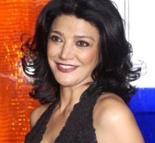 Shohreh Aghdashloo Bra Size