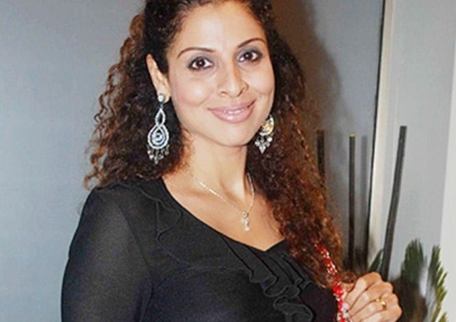 Tanaaz Irani Bra Size