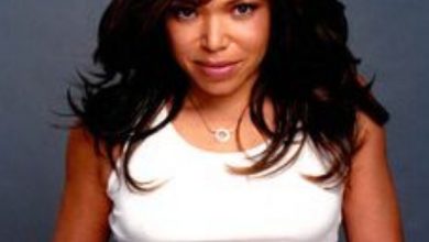 Tisha Campbell Bra Size