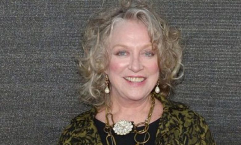 Veronica Cartwright Bra Size